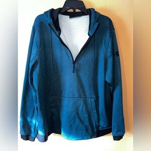 Under Armour Cold Gear sweatshirt